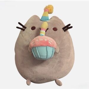 Pusheen Gund Gray Birthday Cat Plush with Cupcake 10" Kitty (BNWT)